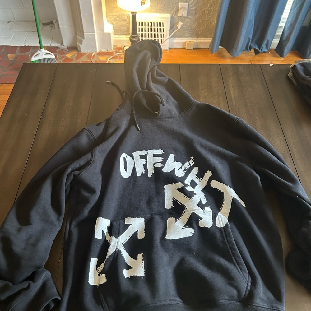 Off white  script skate hoodie used